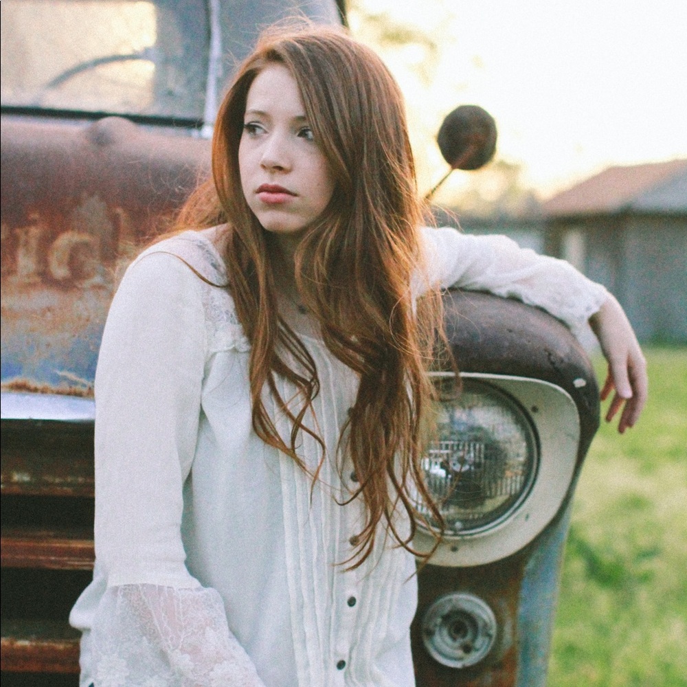 Meet your Posher, Savanna